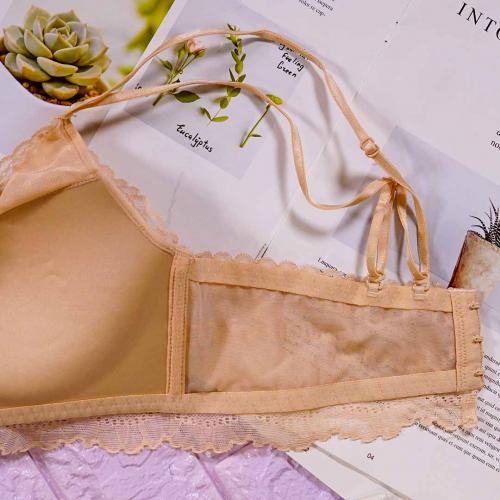 法式時尚蕾絲拼接可露肩帶性感靚靚無鋼圈內衣