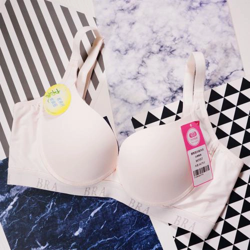 時尚動感光面T恤BRA