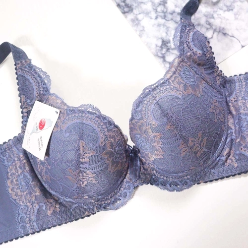 神手美波提托修副乳一體立體美胸內衣(A.B)杯