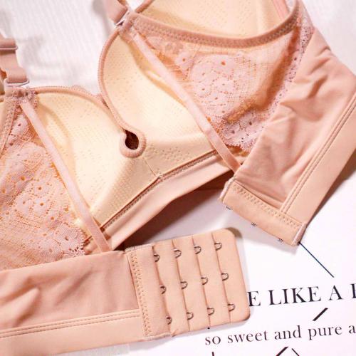 無鋼圈B杯中厚性感蕾絲美背舒適透氣內衣MM8936