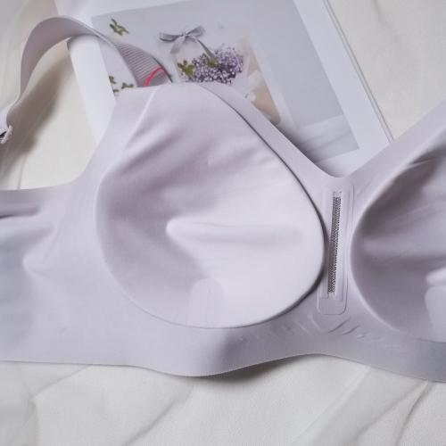 中透氣修副乳大尺碼無鋼圈無感內衣