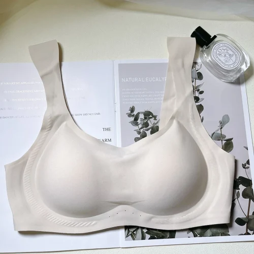 側邊麻繩拉托設計無痕內衣