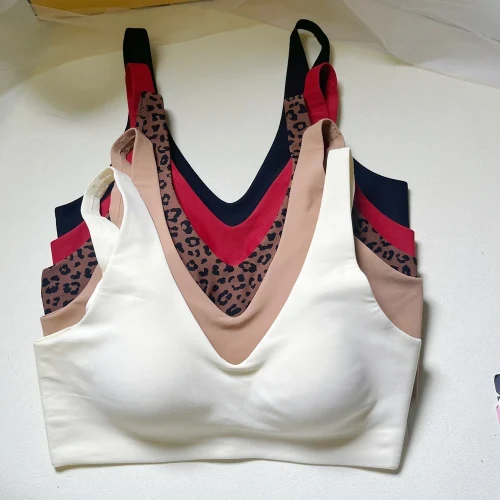 雲感零溫差記憶棉深V BRA
