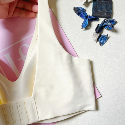 雲感零溫差記憶棉深V BRA